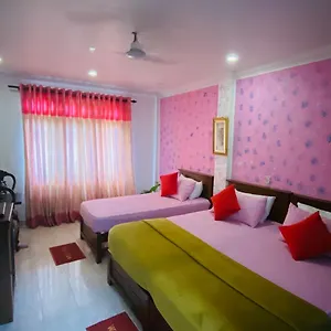  Hotel Oak Wood Sri Lanka